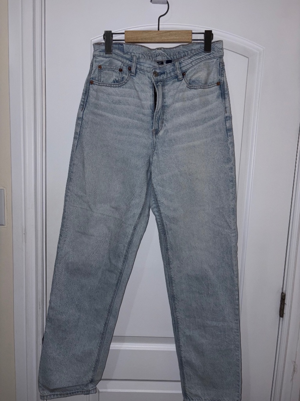 american eagle straight leg jeans